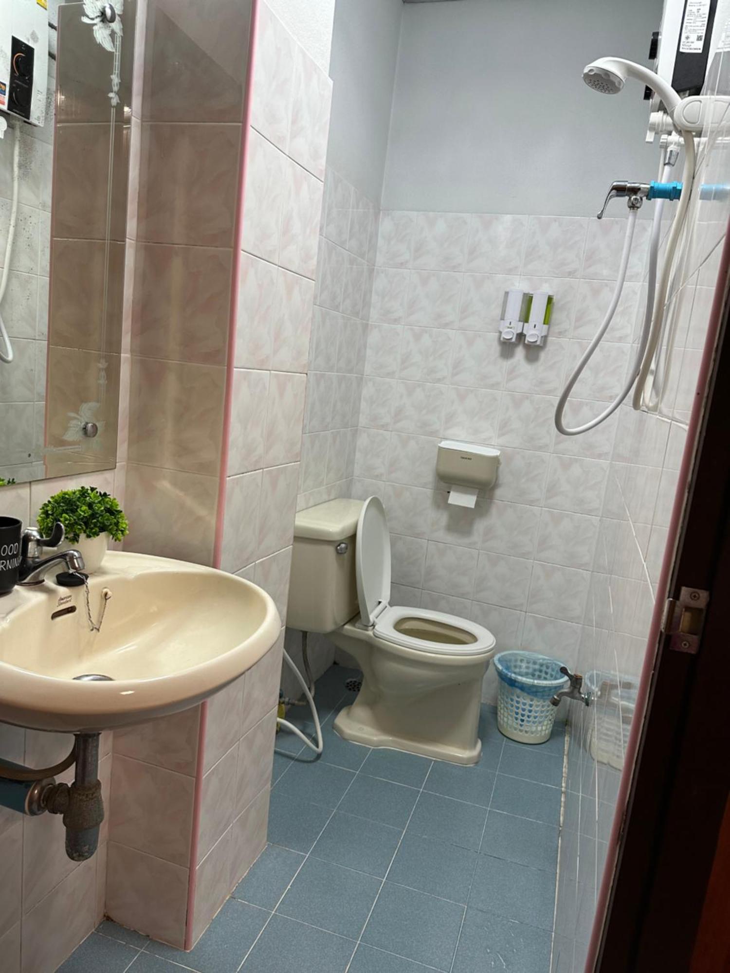 Kong Khong Homestay Hat Yai Buitenkant foto